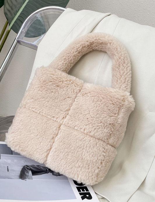Ladies Fleece Faux Fur Looking Hand Bag SKABG4099