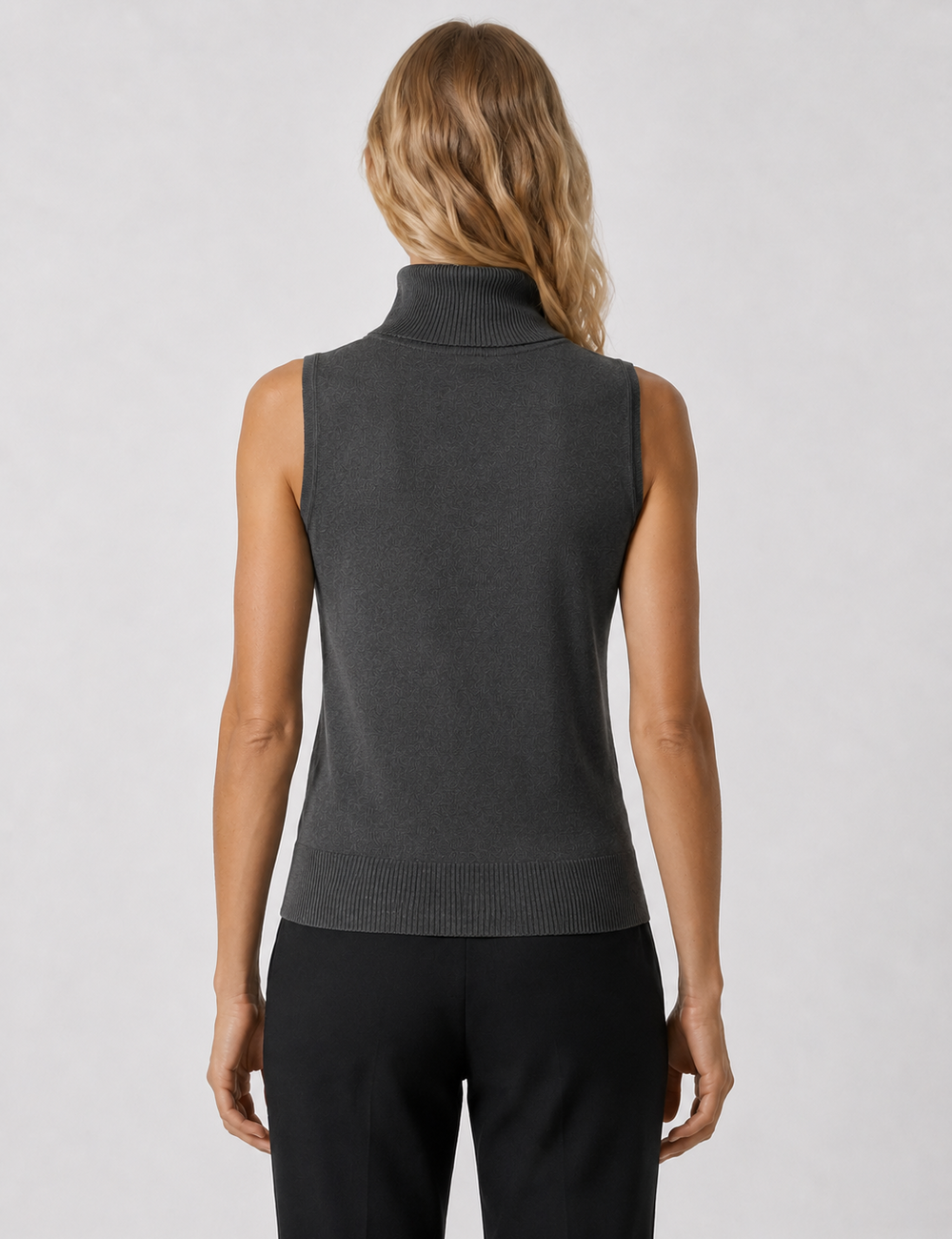 Ladies Knit Turtleneck Ribbed Hem Sleeveless Pullover Top