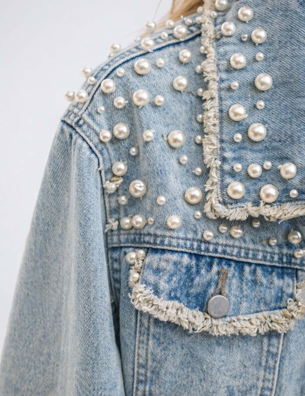 Ladies Faux Pearl Beaded Frayed Hem Cropped Denim Jacket