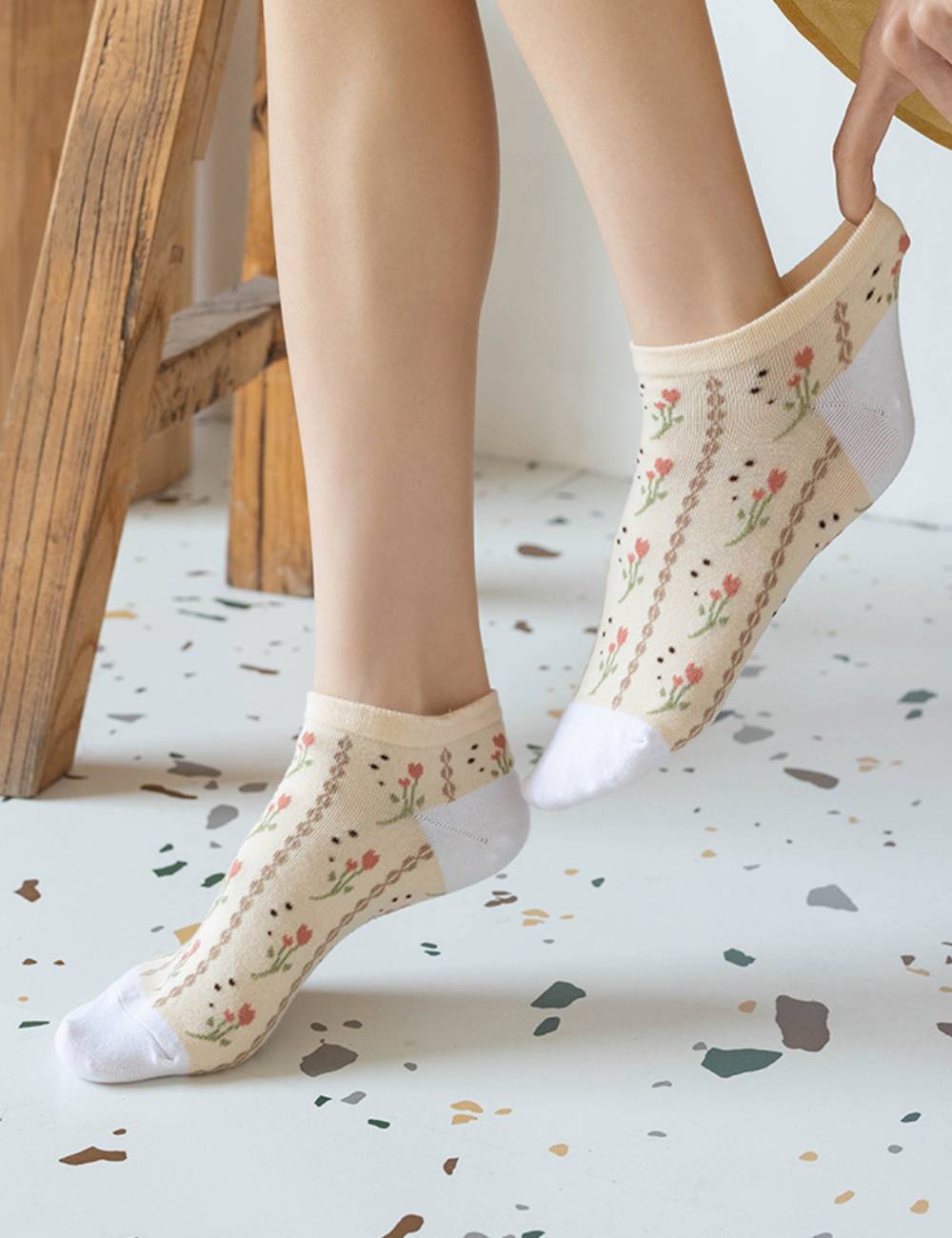 Ladies Floral Knit Boat Socks SKAS50024