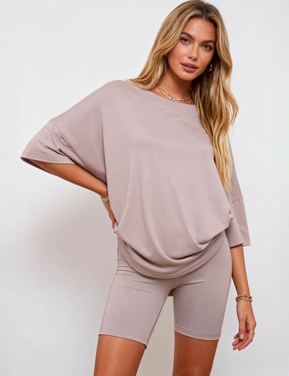 Ladies Solid Loungewear Outfits Loose Top & Slim Shorts Set