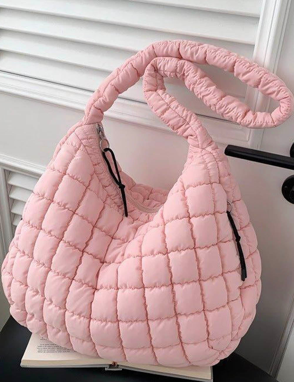 Ladies Clould Bag Light Weight Puffer Handbag SKAB017