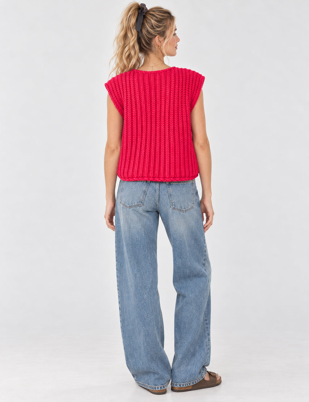 Ladies Button Front Chunky Knit Crop Sweater Vest