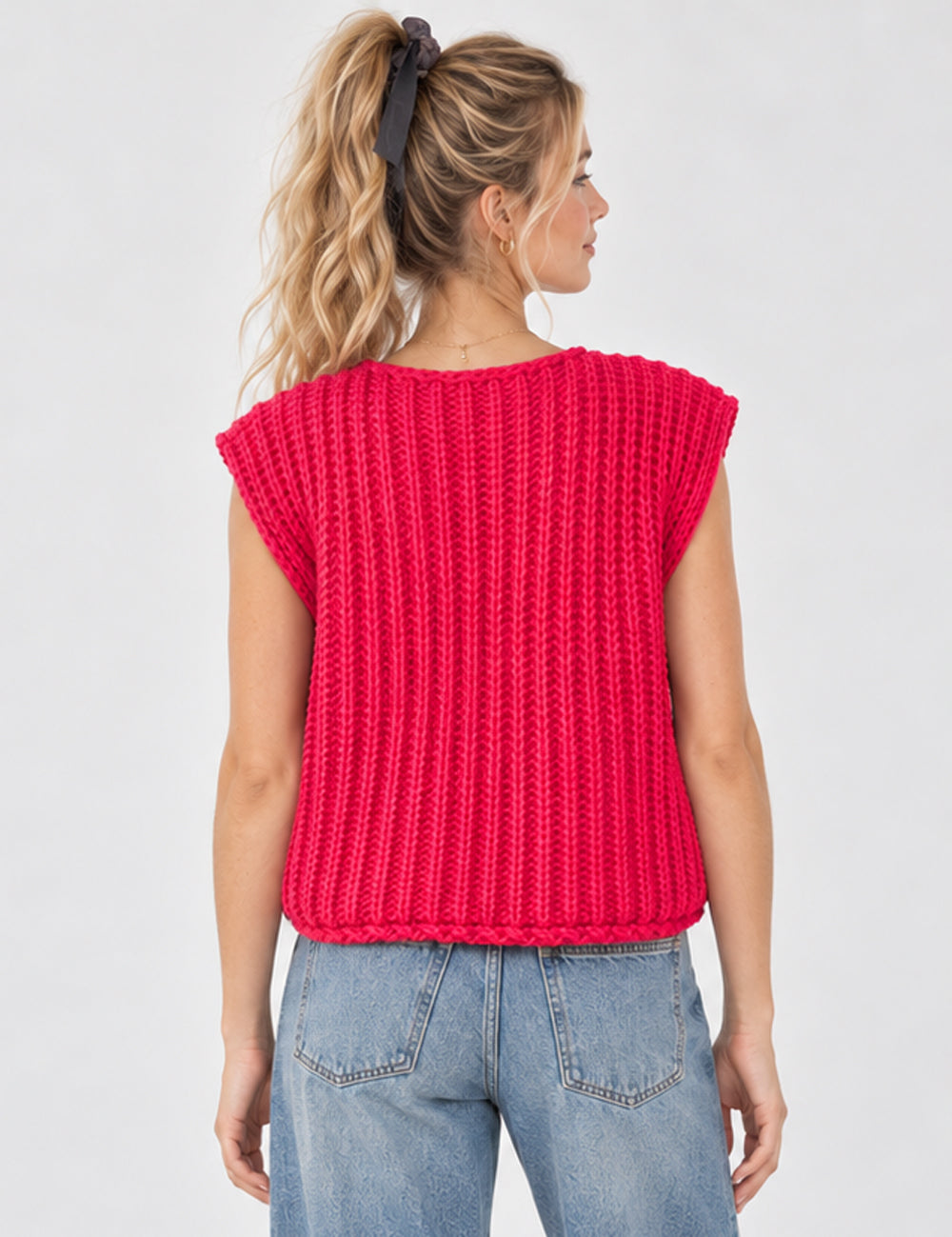 Ladies Button Front Chunky Knit Crop Sweater Vest