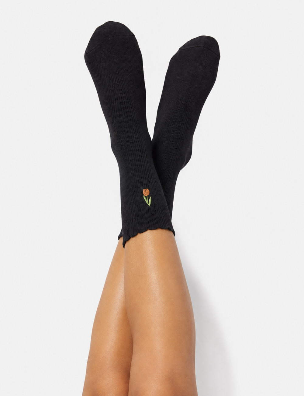 Ladies Sweet Tulip Embroidery Ruffle Edge Crew Socks