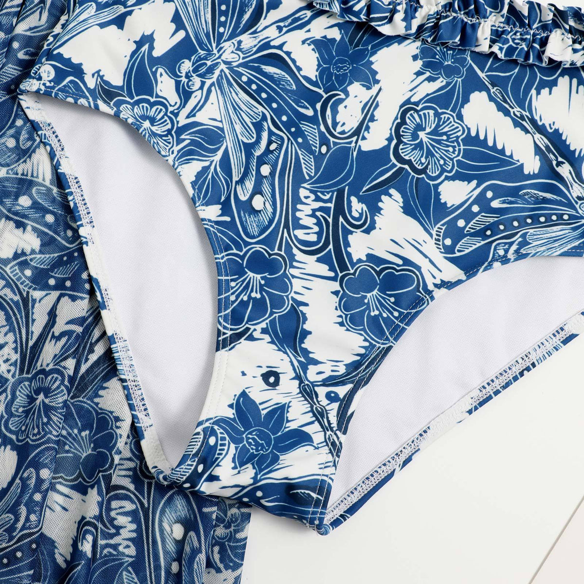 Dragonfly Print Bikini Set with Cover SKSW40123