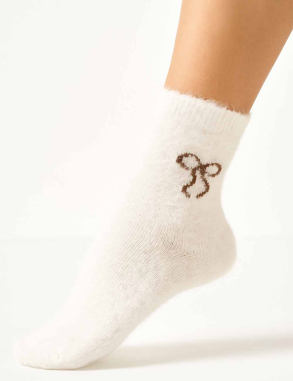 Ladies Fuzzy Cozy Bow Embroidery Midi Calf Socks