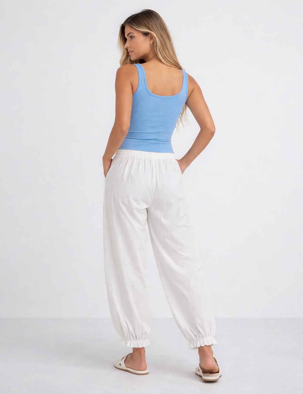 Ladies Casual Solid Color Square Neck Sleeveless Tank Top
