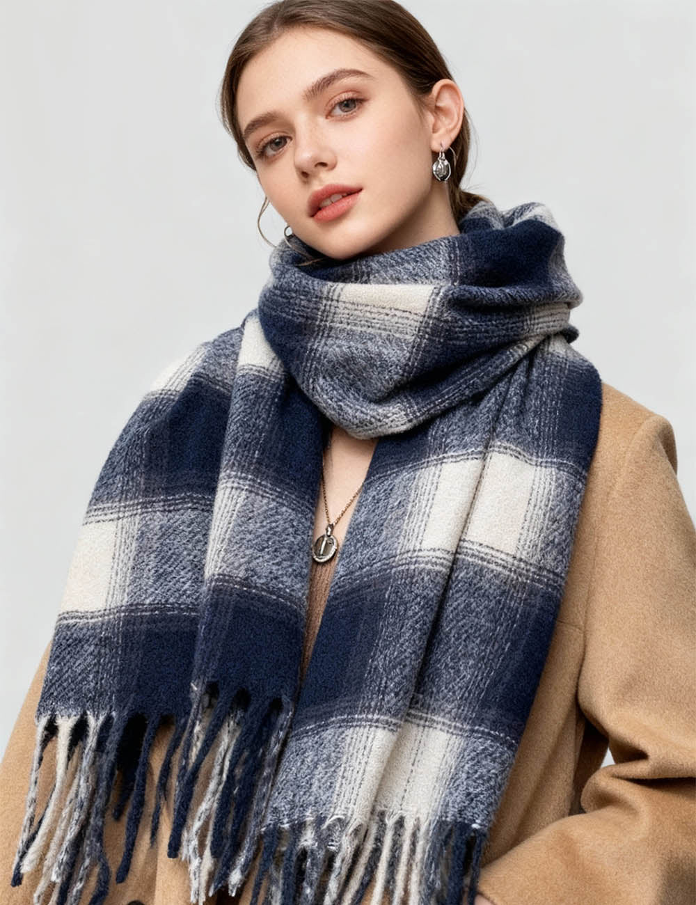 Ladies Color Block Checked Fringe Knit Scarf