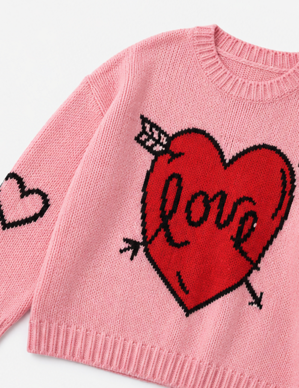 Ladies Love Heart Pattern Crew Neck Knit Sweater