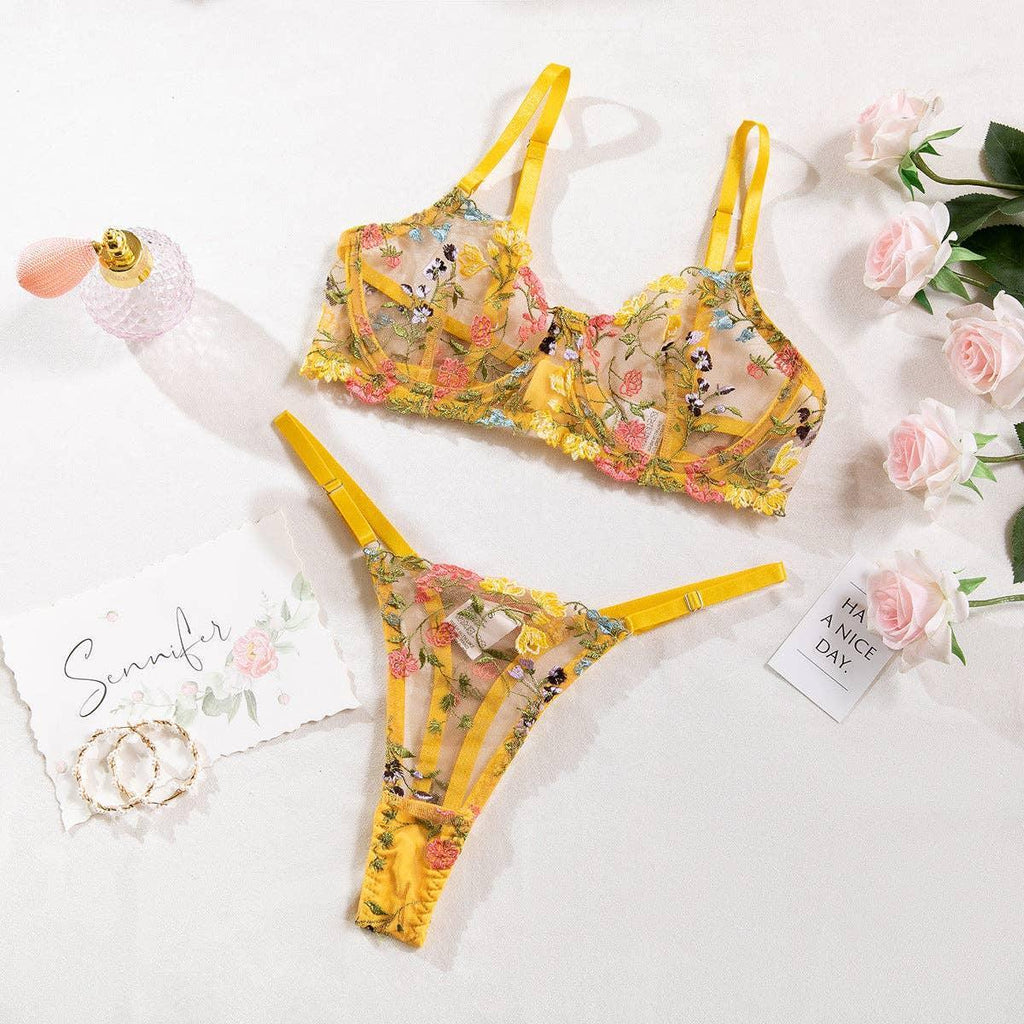 Sexy Ladies Floral Embroidery Lingerie Set